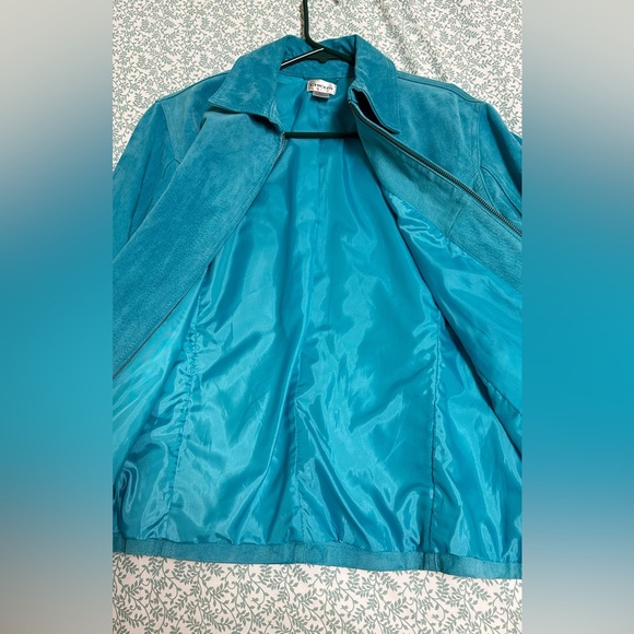 Chico’s 100% Leather Jacket - Picture 6 of 9